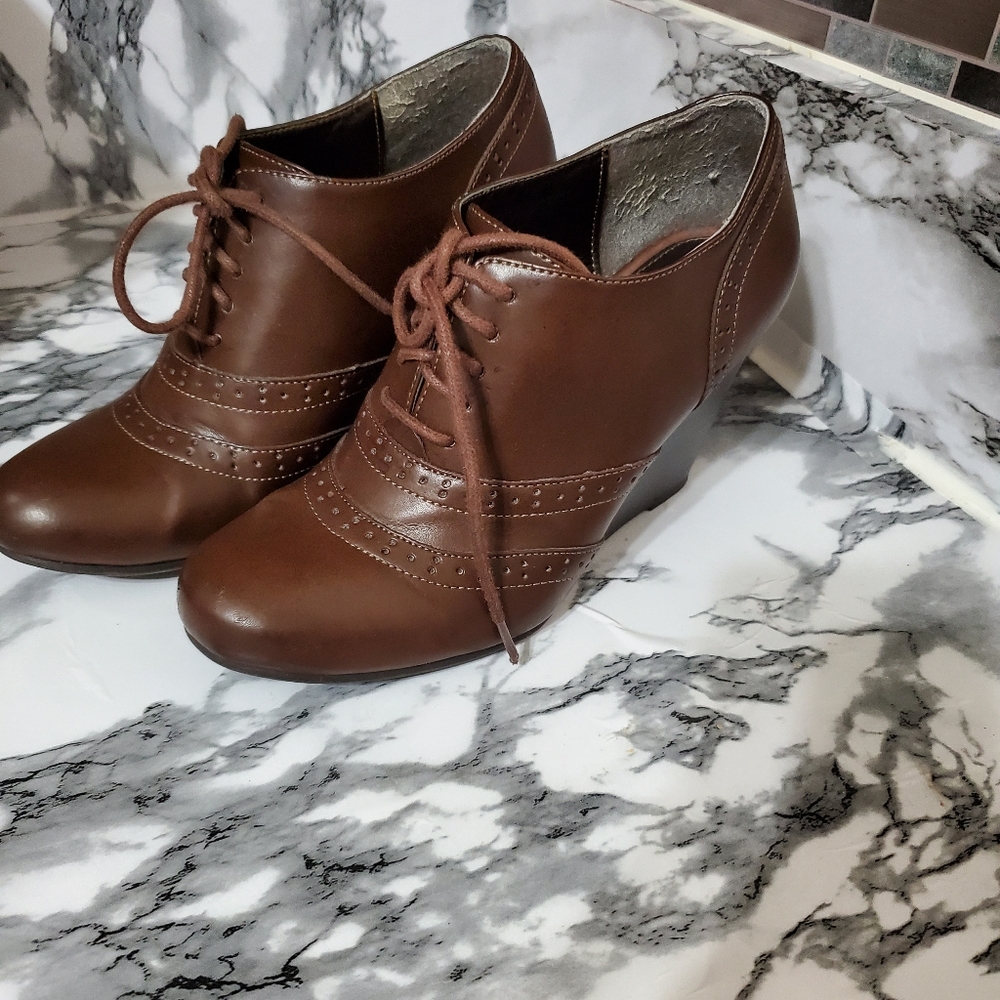 ❤️‍🩹 vintage wedges